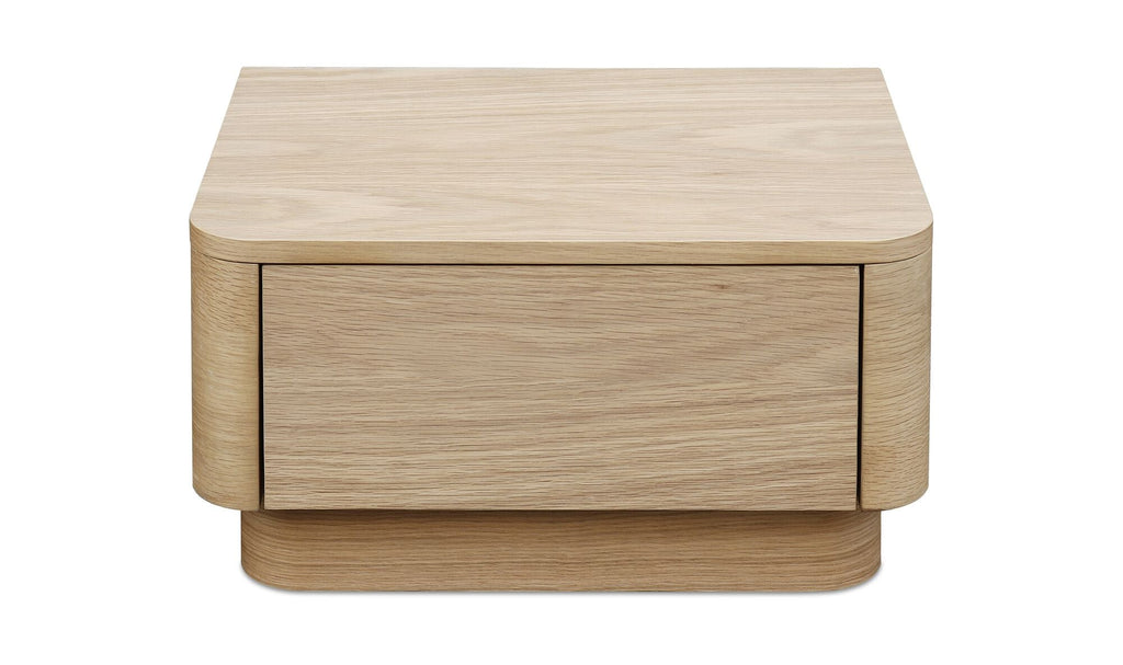 Alfred Round Bedroom Set
