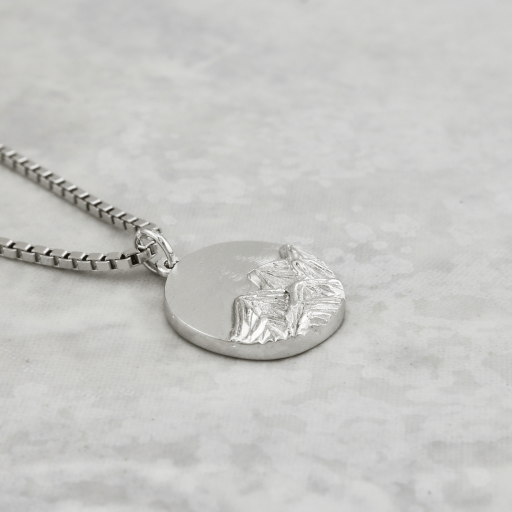 Collier Rocheuses canadiennes en argent sterling