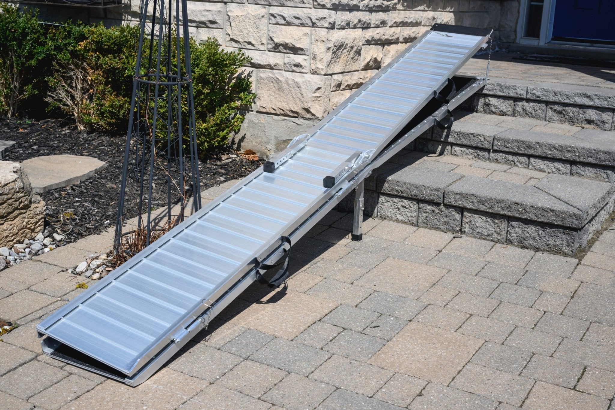 EZee Life EZ10RGT 10 ft Multifold Wheelchair Ramp | Grip Tape Canada